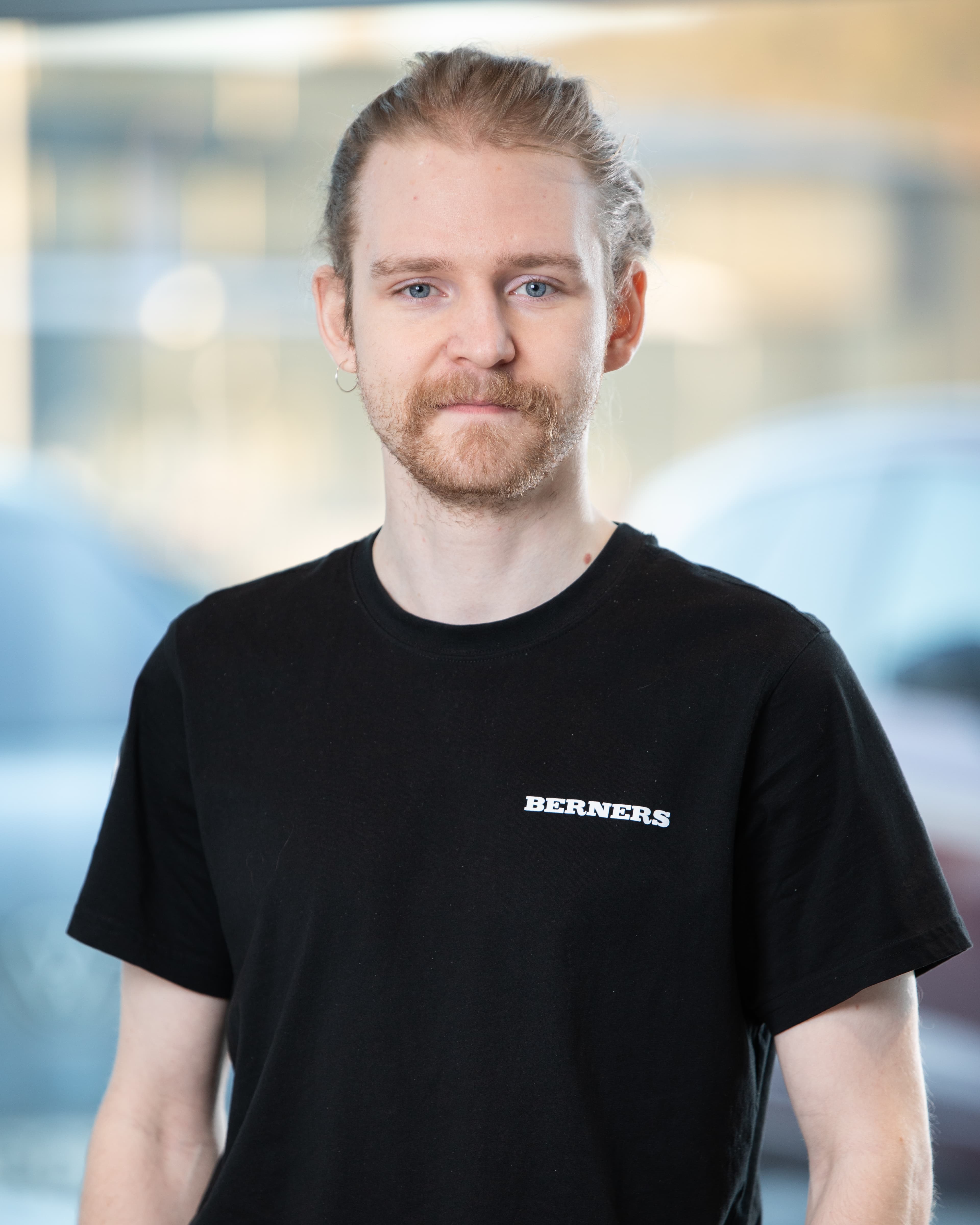 Manne Lindåker