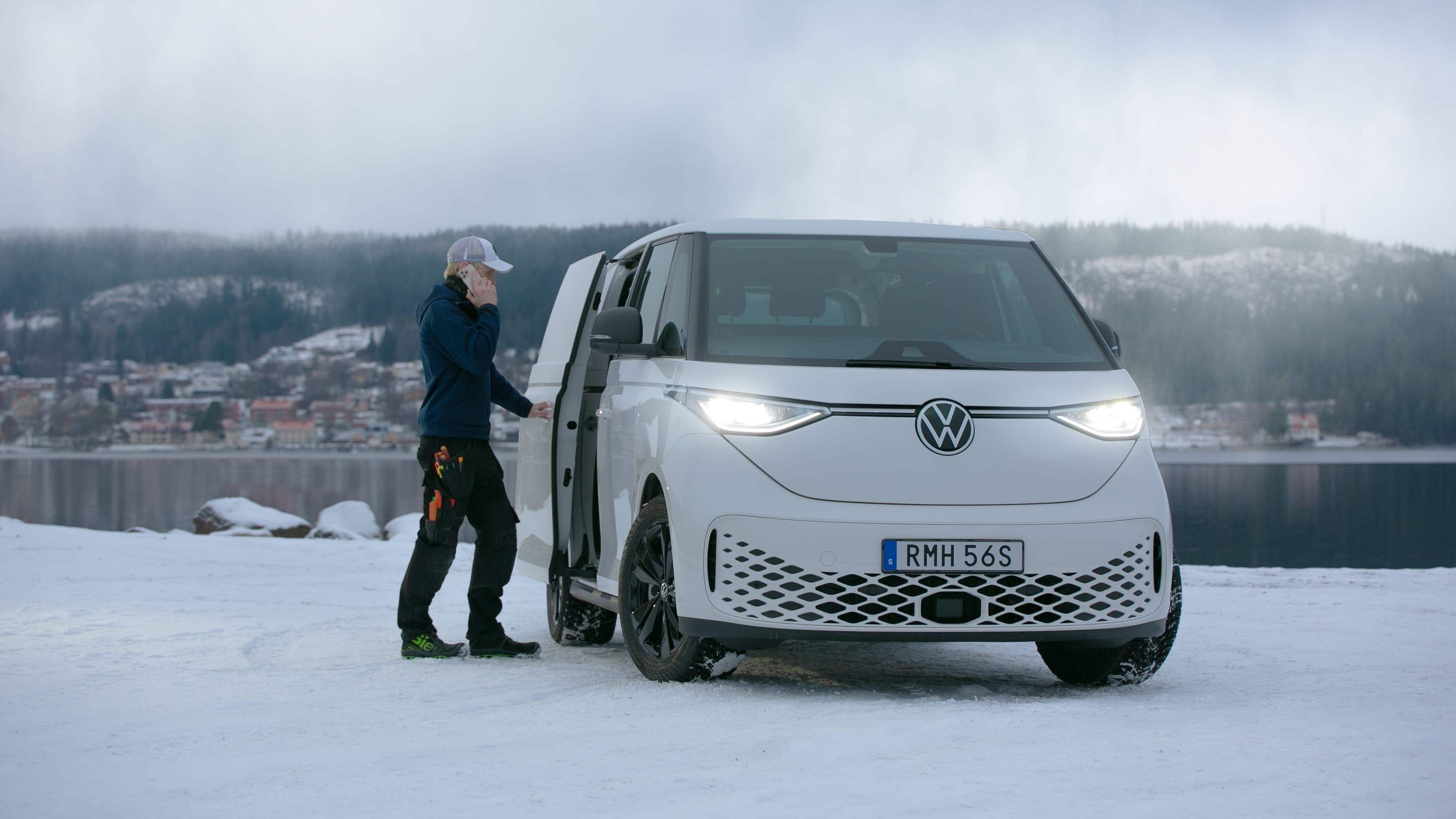 Jemtels montör, Vegard, har fått testa hur arbetsdagen kommer att fungera med Id. Buzz Cargo.