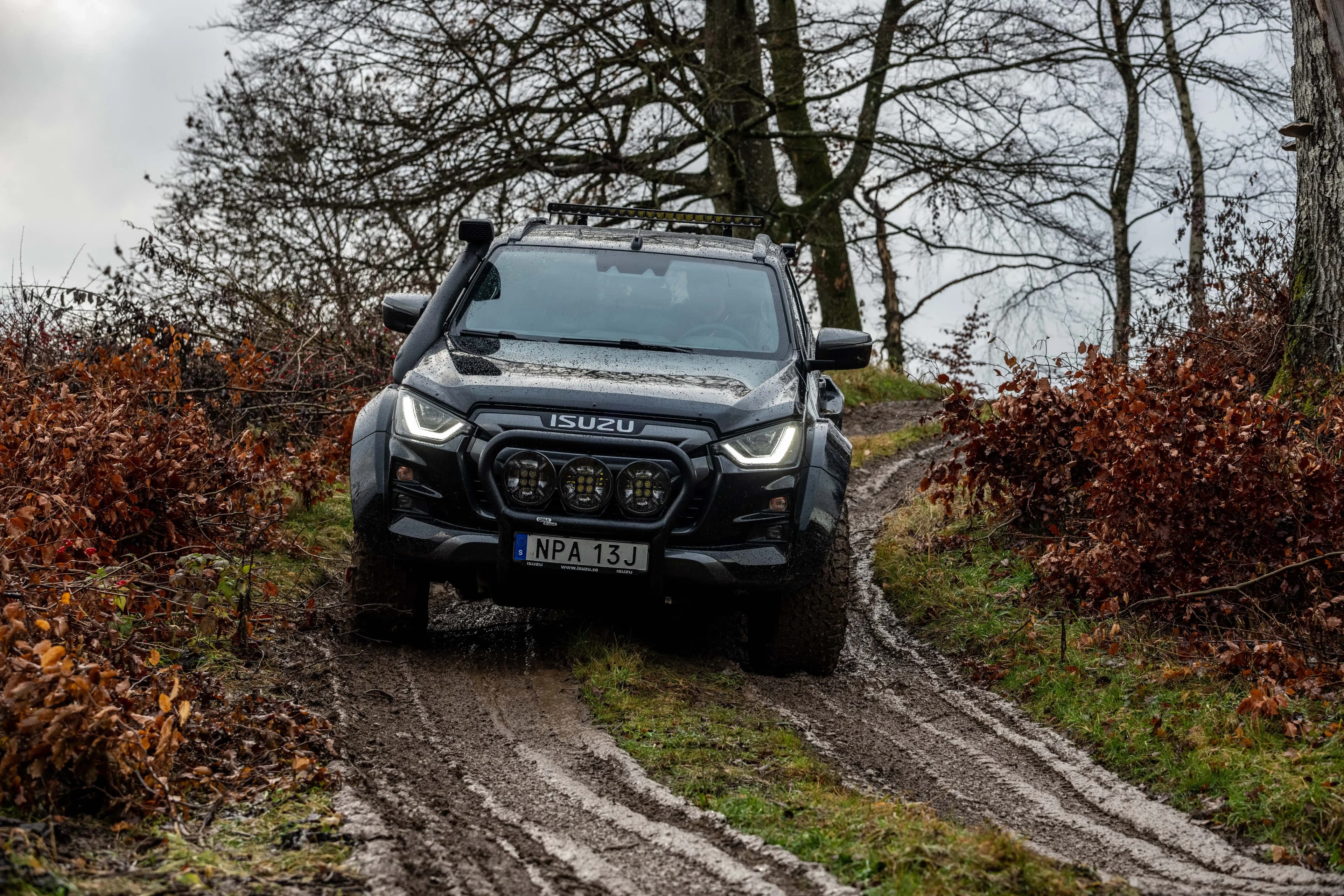 Arctic Trucks-utförandet av Isuzus D-Max är rustad för extra tuffa uppdrag i extrema miljöer.
