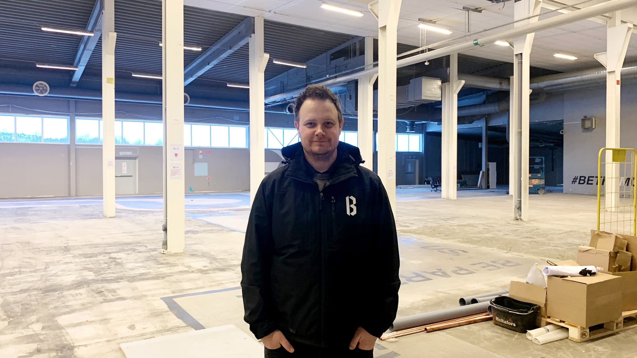 Patrik Hagemo, chef för Berners skadeverkstad i Sundsvall, ser fram emot invigningen av det nya skadecentret i september.