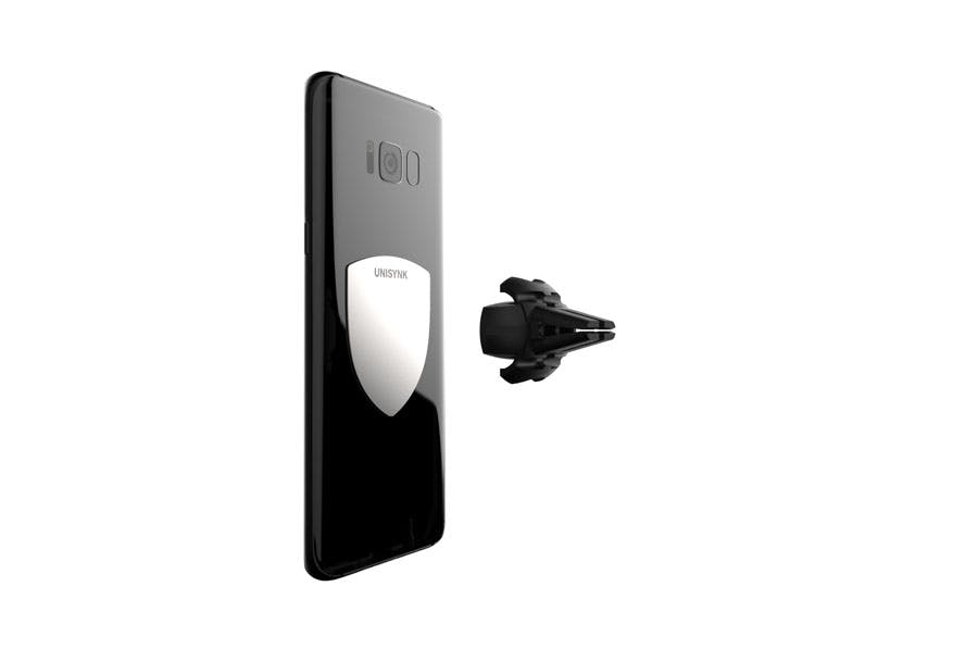 Universal magnethållare som fästs i fläktgallret och passar alla smartphones, 323 kr.